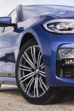 BMW 320d xDrive Touring M Sport 2019 года (UK)